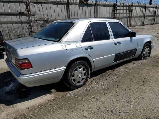 Photo 3 from auction – 1994 MERCEDES-BENZ E 320 with VIN WDBEA32E7RC139551
