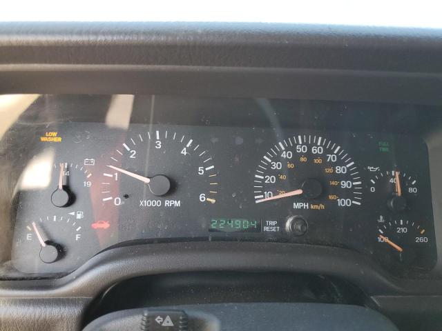 Photo 9 from auction – 2001 JEEP CHEROKEE C with VIN 1J4FF58S01L587886