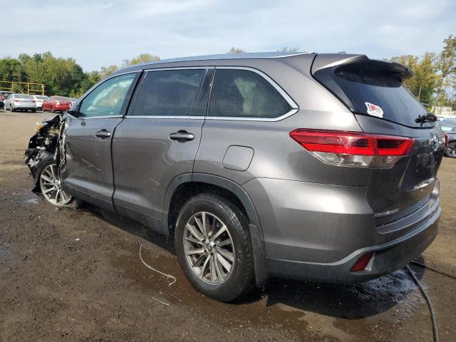Photo 2 from auction – 2019 TOYOTA HIGHLANDER with VIN 5TDJZRFH2KS585949