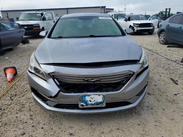 Photo 5 from auction – 2017 HYUNDAI SONATA SE with VIN 5NPE24AF0HH572906