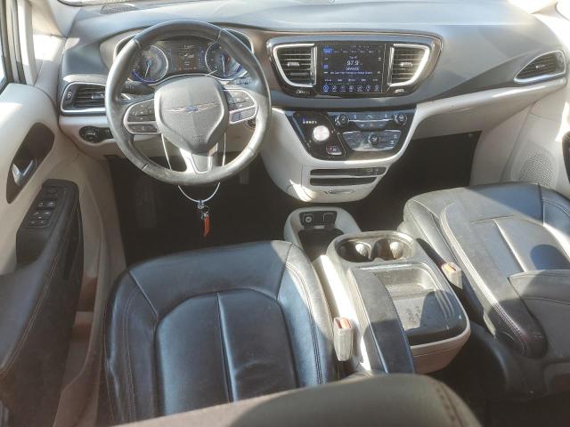 Photo 8 from auction – 2017 CHRYSLER PACIFICA T with VIN 2C4RC1BG7HR720329