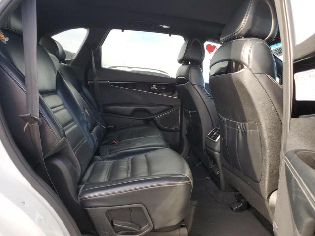 Photo 11 from auction – 2016 KIA SORENTO SX with VIN 5XYPKDA54GG085987