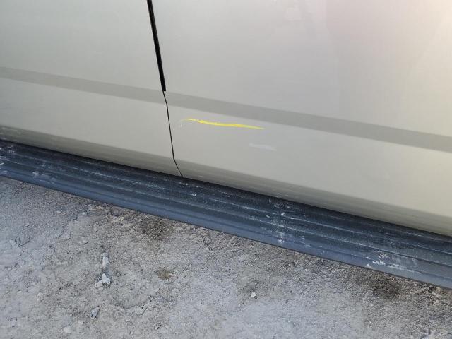 Photo 13 from auction – 2016 CHEVROLET SUBURBAN C with VIN 1GNSCGKC5GR470831