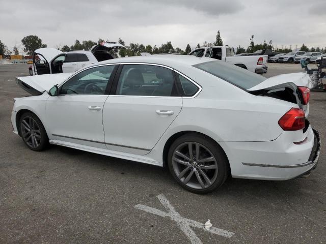 Photo 2 from auction – 2016 VOLKSWAGEN PASSAT S with VIN 1VWAT7A31GC064552