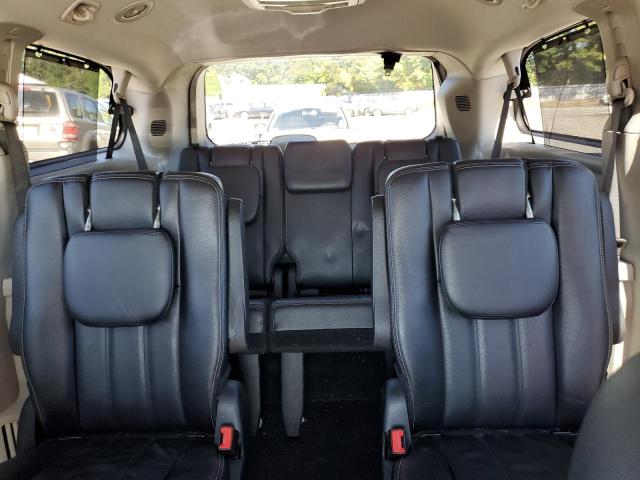 Photo 10 from auction – 2015 CHRYSLER TOWN & COU with VIN 2C4RC1BG2FR603092