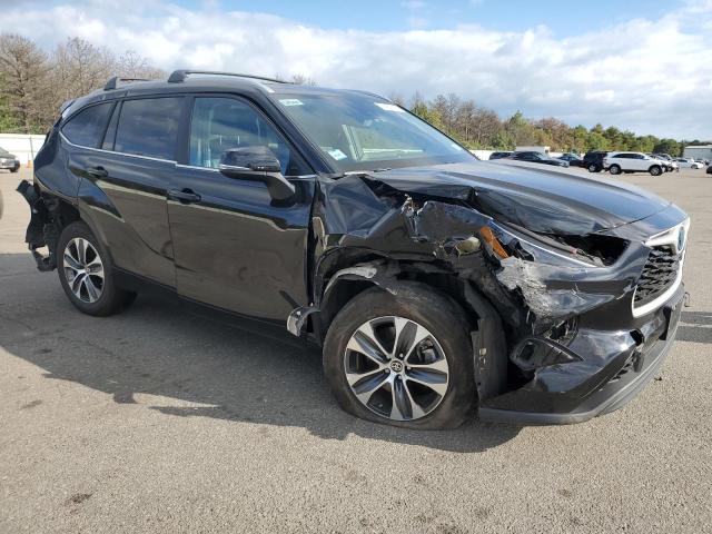Photo 4 from auction – 2023 TOYOTA HIGHLANDER with VIN 5TDKARAH9PS524690