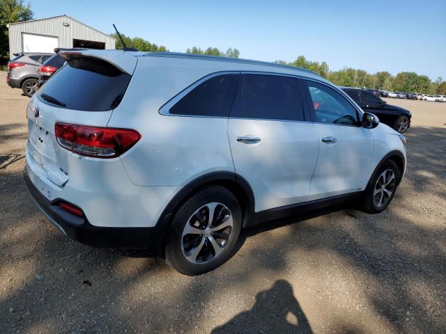 Photo 3 from auction – 2016 KIA SORENTO EX with VIN 5XYPHDA55GG077878