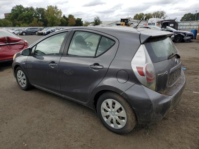 Photo 2 from auction – 2013 TOYOTA PRIUS C with VIN JTDKDTB39D1536158