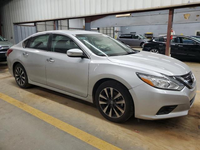 Photo 4 from auction – 2017 NISSAN ALTIMA 2.5 with VIN 1N4AL3AP5HC295993