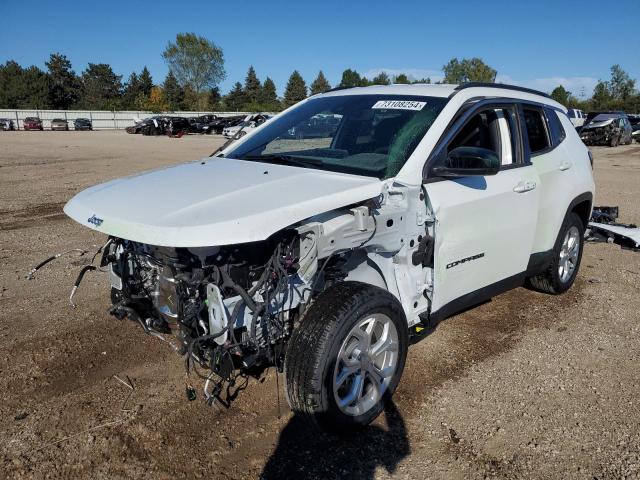 JEEP COMPASS LA 2024 with VIN 3C4NJDBN0RT166506 - Photo from auction