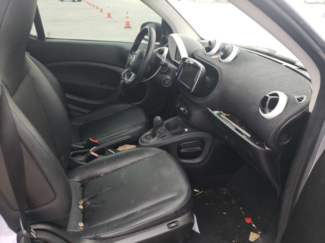 Photo 8 from auction – 2016 SMART FORTWO with VIN WMEFJ5DA3GK125825