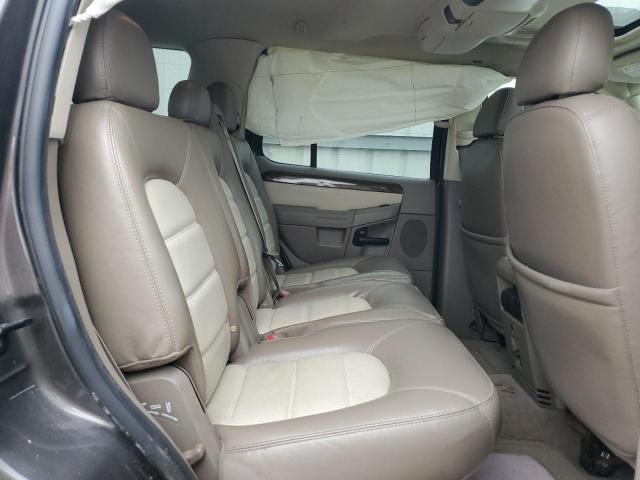 Photo 11 from auction – 2005 FORD EXPLORER E with VIN 1FMDU74E65UB22734