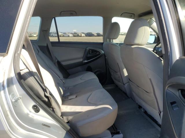 Photo 11 from auction – 2010 TOYOTA RAV4 with VIN JTMBF4DV5AD027953