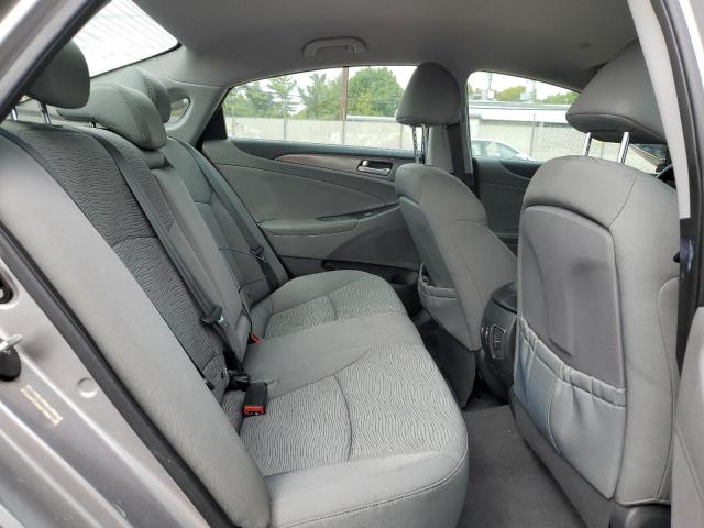 Photo 10 from auction – 2011 HYUNDAI SONATA HYB with VIN KMHEC4A40BA003284