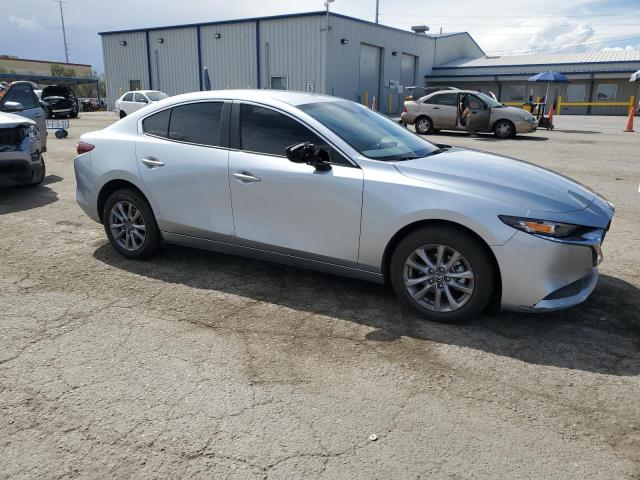 Photo 4 from auction – 2021 MAZDA 3 with VIN 3MZBPAA79MM203720