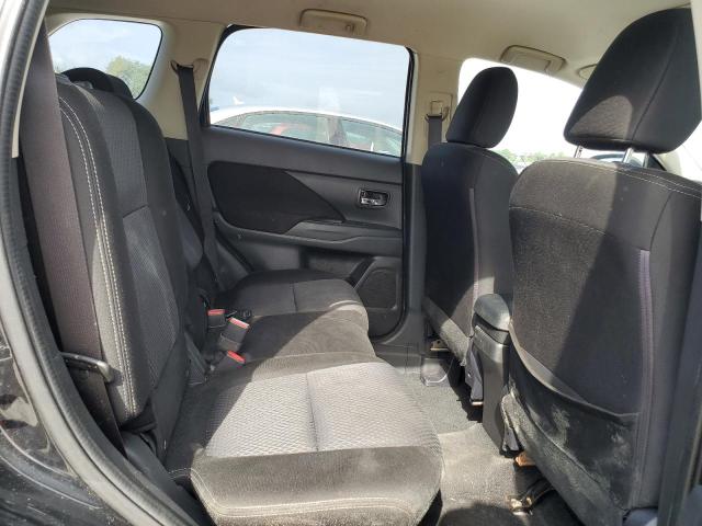 Photo 11 from auction – 2016 MITSUBISHI OUTLANDER with VIN JA4AD2A38GZ008618