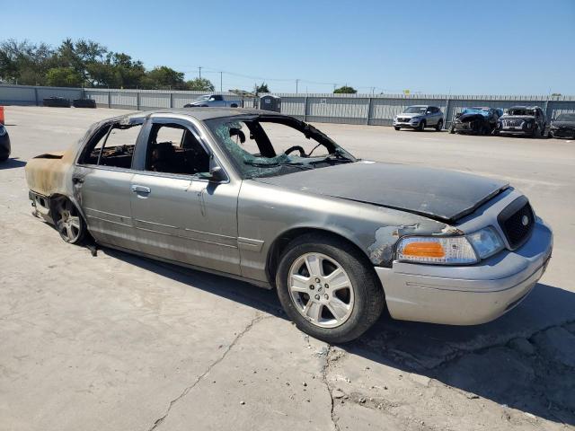Photo 4 from auction – 2003 FORD CROWN VICT with VIN 2FAFP73W93X152983