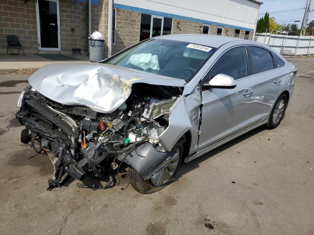 HYUNDAI SONATA HYB 2017 with VIN KMHE24L15HA043536 - Photo from auction