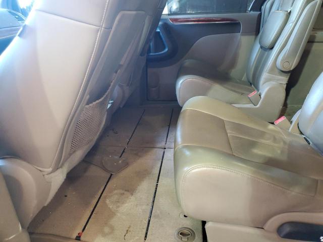 Photo 11 from auction – 2013 CHRYSLER TOWN & COU with VIN 2C4RC1GG6DR737660