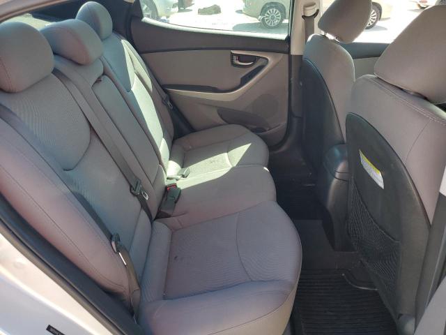 Photo 10 from auction – 2016 HYUNDAI ELANTRA SE with VIN 5NPDH4AE7GH705094