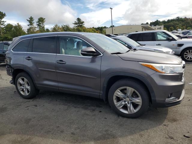 Photo 4 from auction – 2014 TOYOTA HIGHLANDER with VIN 5TDDKRFH8ES023169
