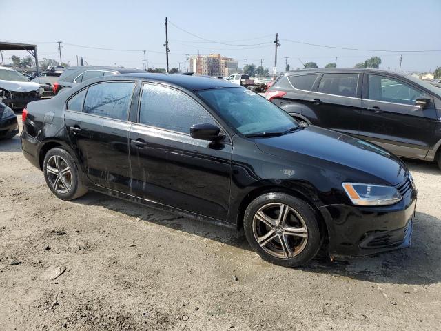 Photo 4 from auction – 2011 VOLKSWAGEN JETTA BASE with VIN 3VW2K7AJ9BM092502