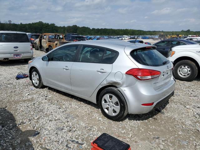 Photo 2 from auction – 2017 KIA FORTE LX with VIN KNAFK5A86H5705130