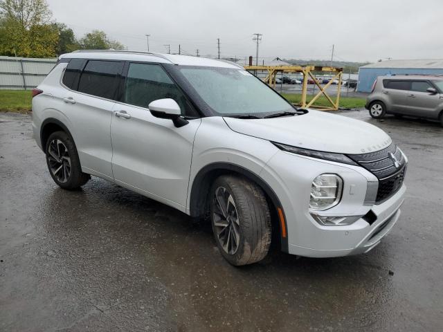 Photo 4 from auction – 2022 MITSUBISHI OUTLANDER with VIN JA4J4VA81NZ082098