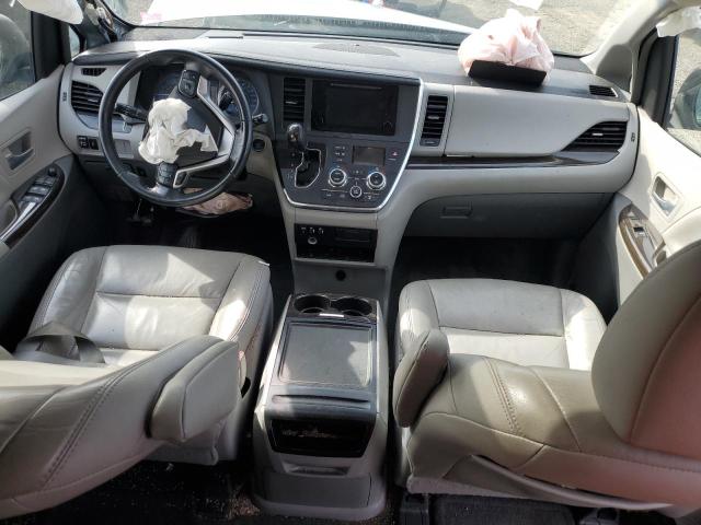 Photo 8 from auction – 2015 TOYOTA SIENNA XLE with VIN 5TDYK3DC6FS654090