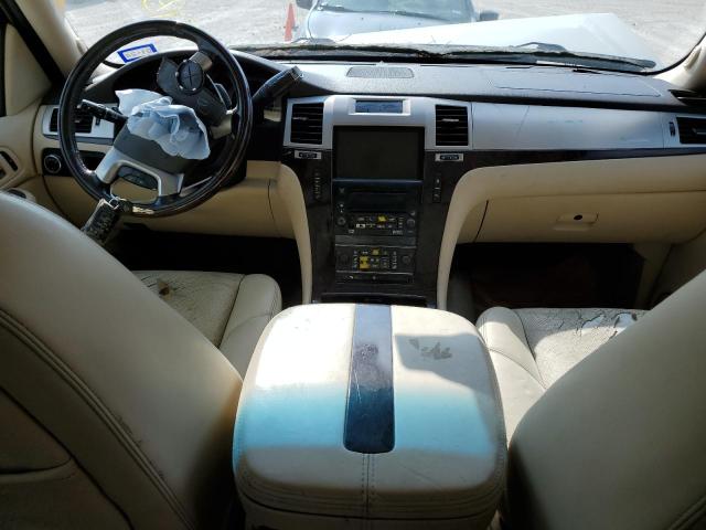 Photo 8 from auction – 2008 CADILLAC ESCALADE L with VIN 1GYFK63838R251671