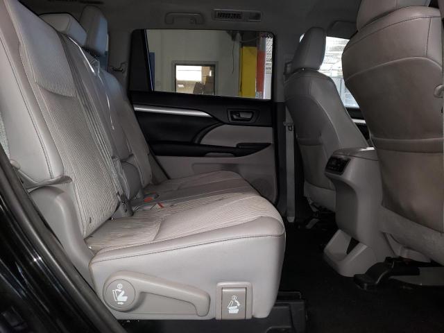 Photo 11 from auction – 2015 TOYOTA HIGHLANDER with VIN 5TDBKRFH8FS220240