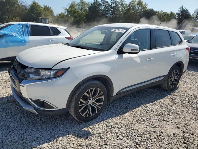 MITSUBISHI OUTLANDER 2016 with VIN JA4AZ3A3XGZ010720 - Photo from auction