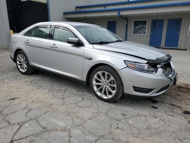 Photo 4 from auction – 2019 FORD TAURUS LIM with VIN 1FAHP2F87KG102130