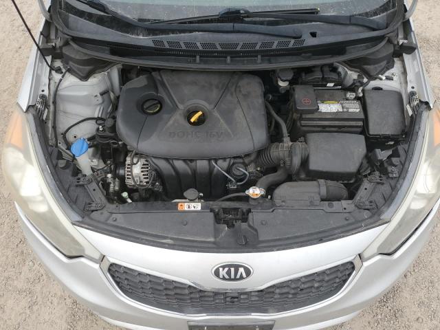 Photo 11 from auction – 2016 KIA FORTE LX with VIN KNAFK4A67G5584177
