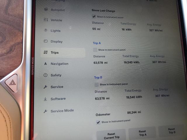 Photo 9 from auction – 2017 TESLA MODEL S with VIN 5YJSA1E22HF191424