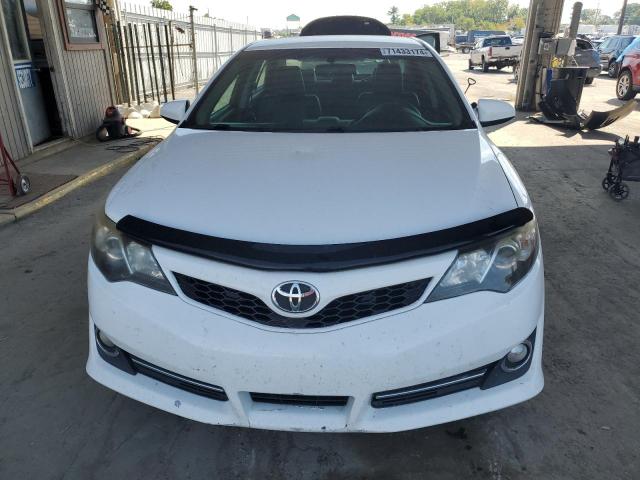 Photo 5 from auction – 2013 TOYOTA CAMRY L with VIN 4T1BF1FK2DU246984