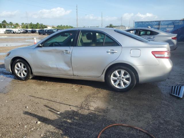 Photo 2 from auction – 2010 TOYOTA CAMRY BASE with VIN 4T1BF3EK2AU049886