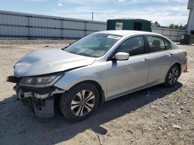 HONDA ACCORD LX 2015 with VIN 1HGCR2F33FA005603 - Photo from auction