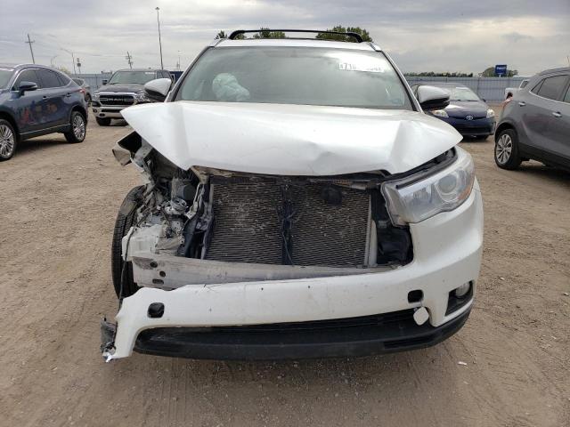 Photo 5 from auction – 2016 TOYOTA HIGHLANDER with VIN 5TDJKRFH6GS241455