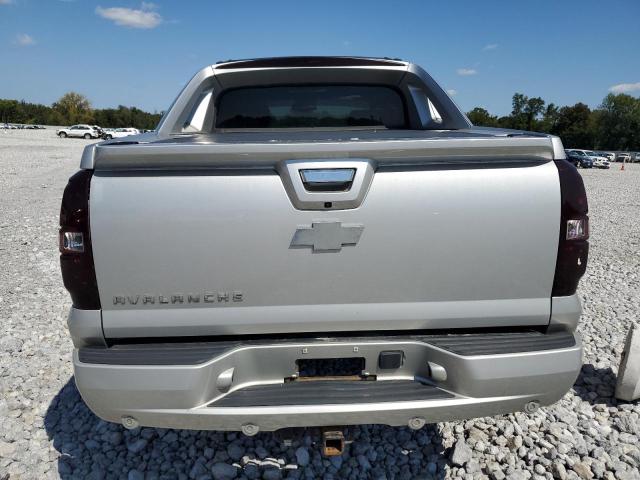 Photo 6 from auction – 2011 CHEVROLET AVALANCHE with VIN 3GNTKGE30BG305989