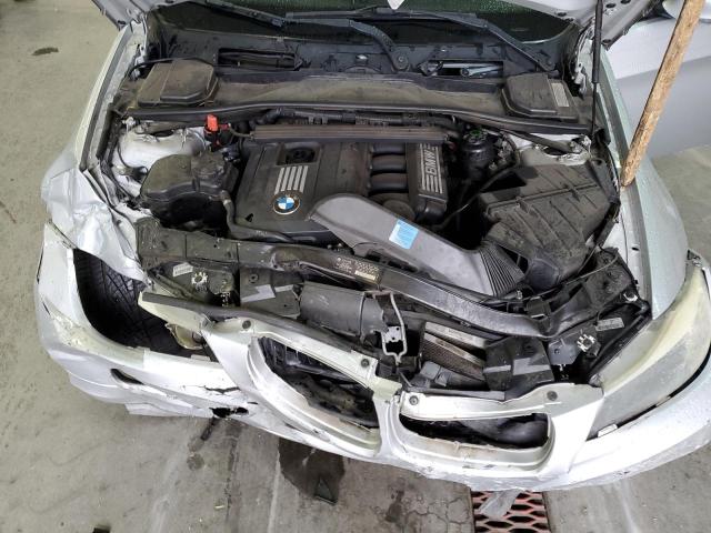 Photo 11 from auction – 2011 BMW 328 I with VIN WBAPH7G58BNM56185