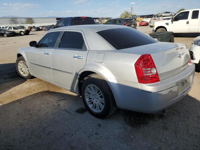 Photo 2 from auction – 2010 CHRYSLER 300 TOURIN with VIN 2C3CA4CD1AH198590