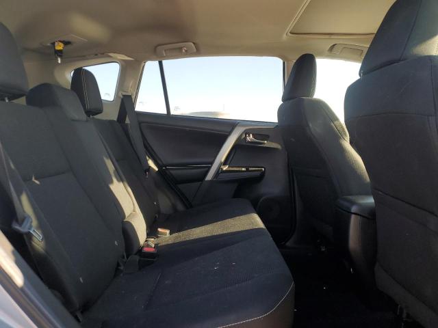 Photo 11 from auction – 2018 TOYOTA RAV4 ADVEN with VIN 2T3RFREV8JW806518