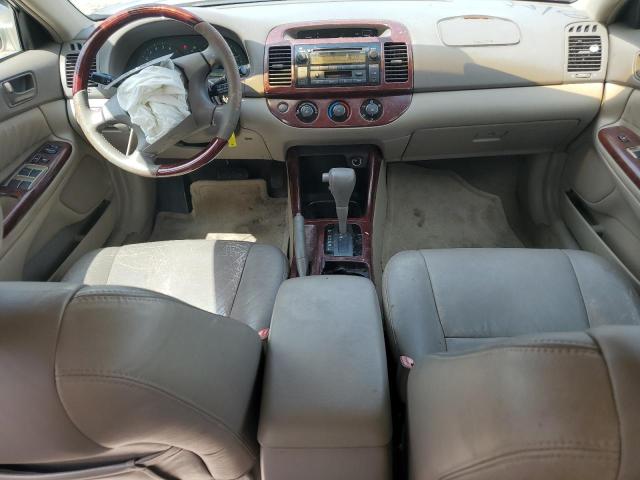 Photo 8 from auction – 2004 TOYOTA CAMRY LE with VIN 4T1BE32KX4U833342