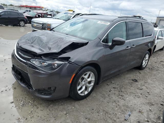 CHRYSLER PACIFICA T 2017 with VIN 2C4RC1BG5HR795952 - Photo from auction