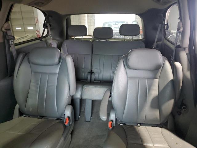 Photo 10 from auction – 2005 CHRYSLER TOWN & COU with VIN 2C4GP54L75R422355