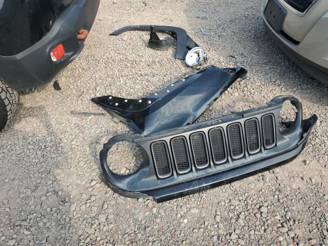 Photo 13 from auction – 2017 JEEP RENEGADE T with VIN ZACCJBCB8HPE46406