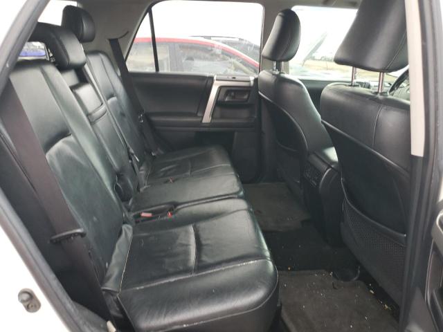 Photo 11 from auction – 2010 TOYOTA 4RUNNER SR with VIN JTEBU5JR8A5030225