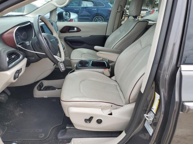 Photo 7 from auction – 2017 CHRYSLER PACIFICA L with VIN 2C4RC1GG4HR528889