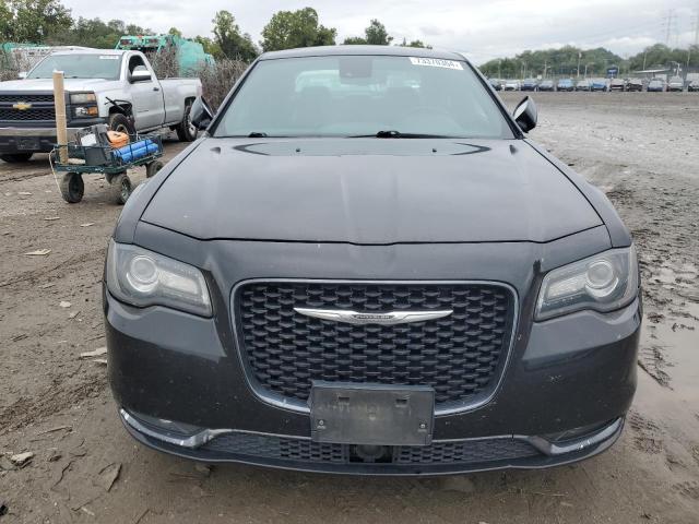 Photo 5 from auction – 2018 CHRYSLER 300 S with VIN 2C3CCABG4JH301781